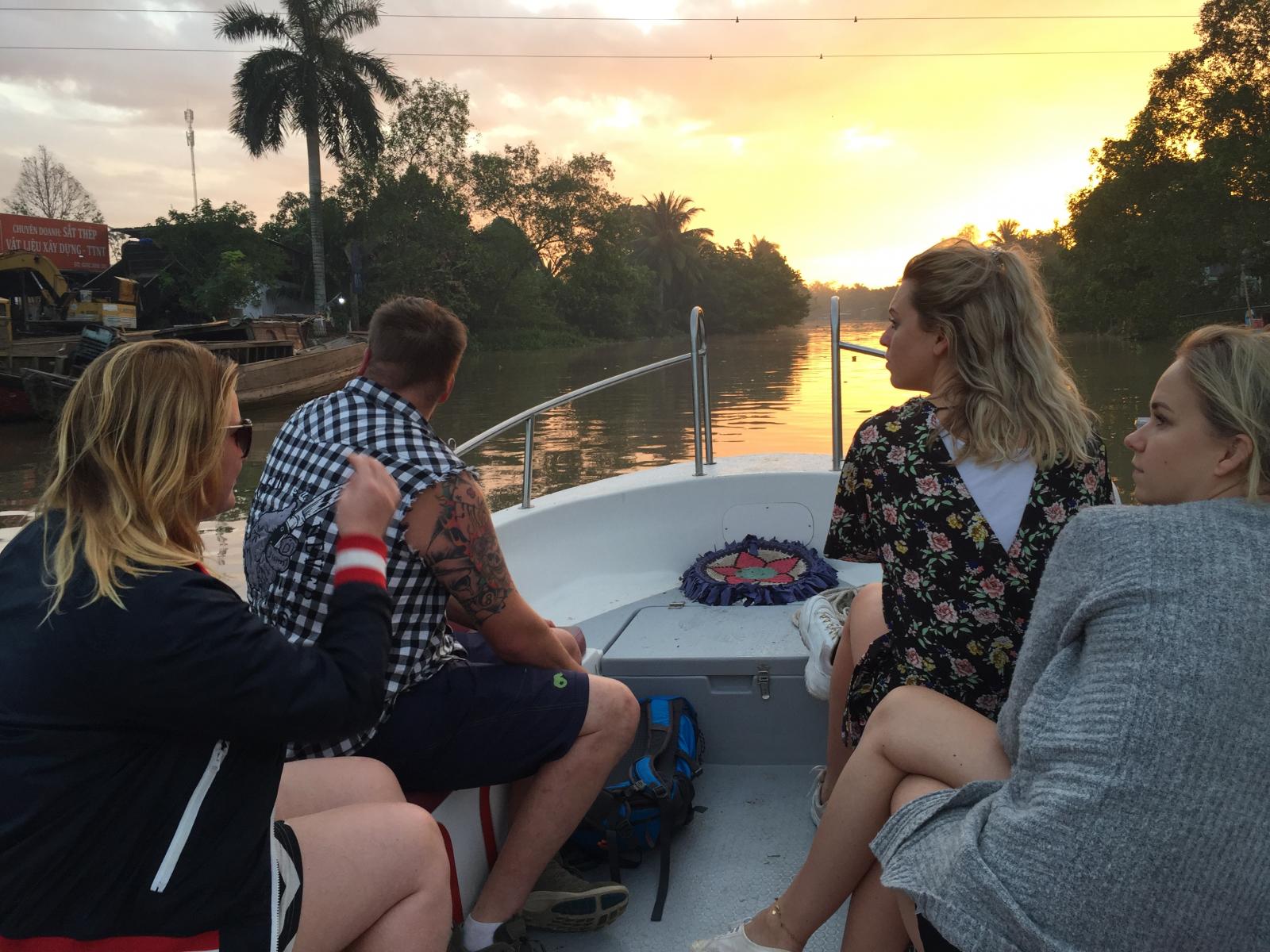 High Speed Boat Tour